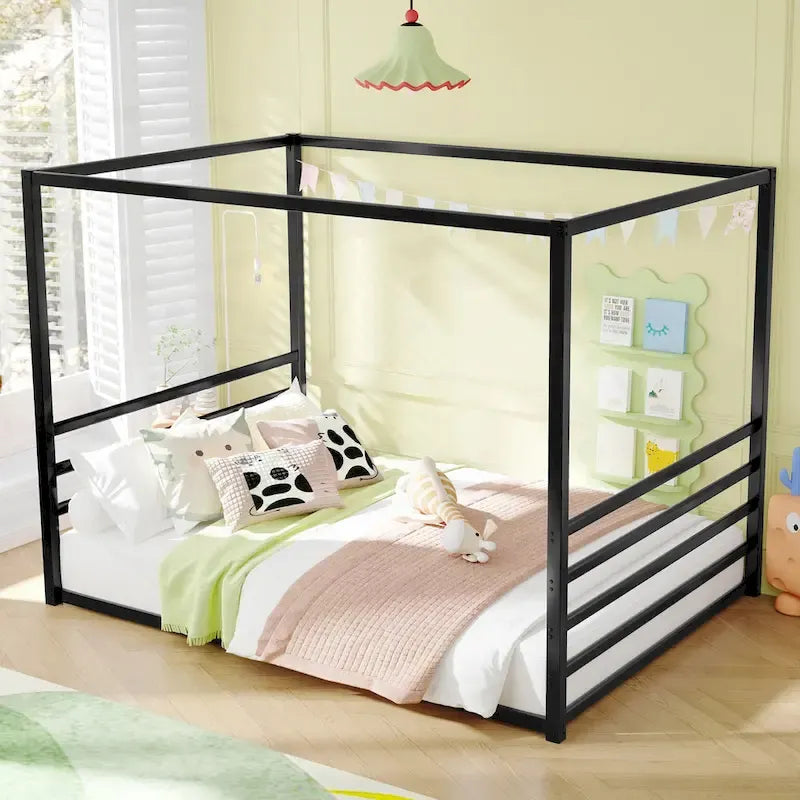 Modernes Doppelbett aus Eisen mit niedrigem Rahmen, multifunktionalen Schutzgittern und stabiler Konstruktion