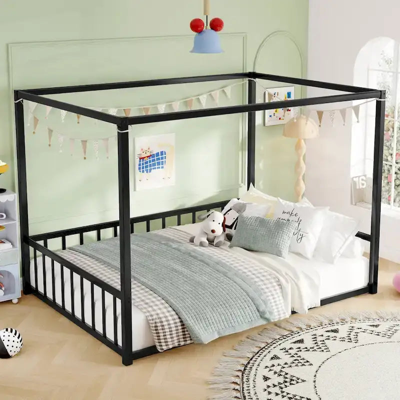 Cama baja doble moderna de hierro con barandillas multifuncionales y estructura estable