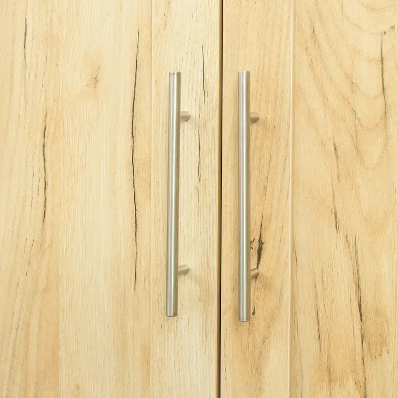 Hoher Kleiderschrank mit 2 Türen und 3 Fächern