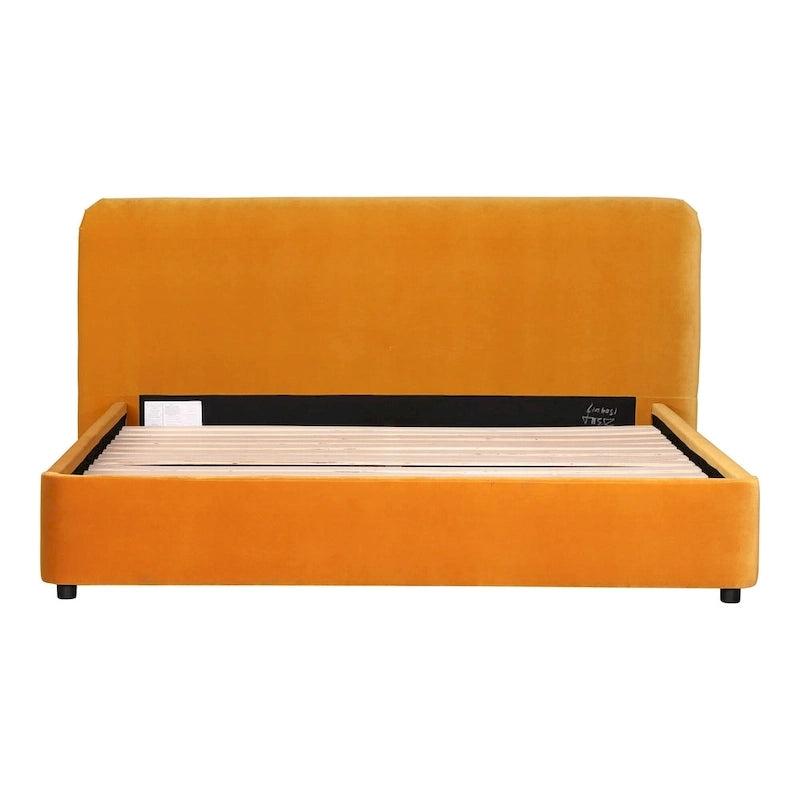 Cama de plataforma moderna tapizada