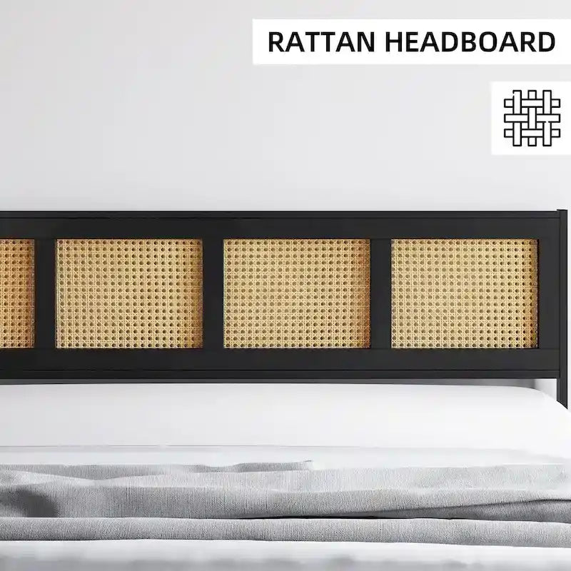 Bettgestell mit Kopf- und Fußteil aus Rattan