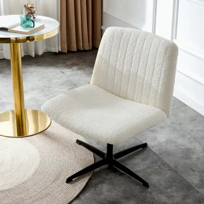 Silla de oficina giratoria ajustable de 360° con base negra