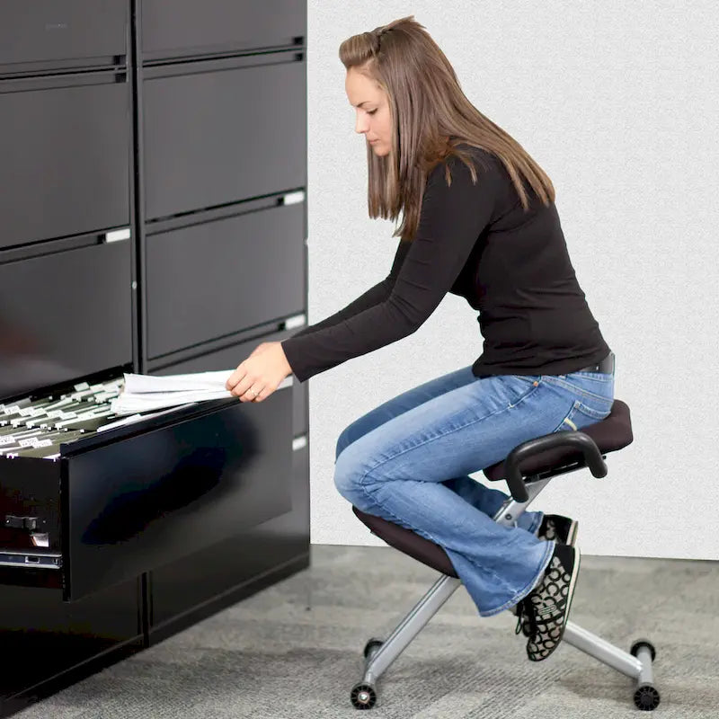Ergonomic Kneeling Office Chair with Handles in Fabric