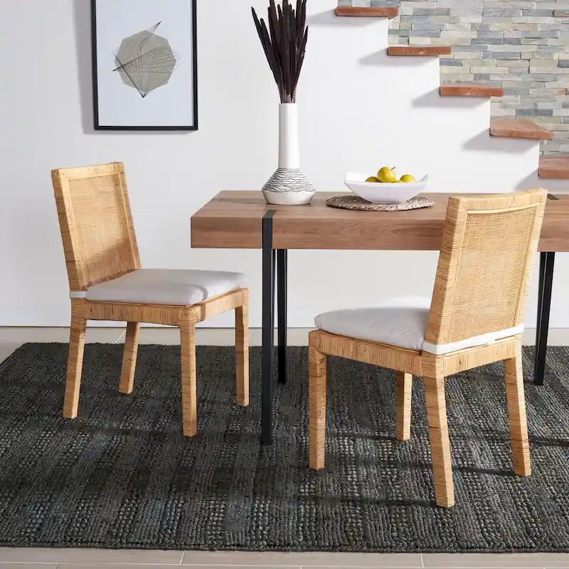 Esszimmerstuhl aus Rohrgeflecht mit Kissen (2er-Set) - 21.7 W x 18.1 L x 38.6 H - 22W x 18D x 39H