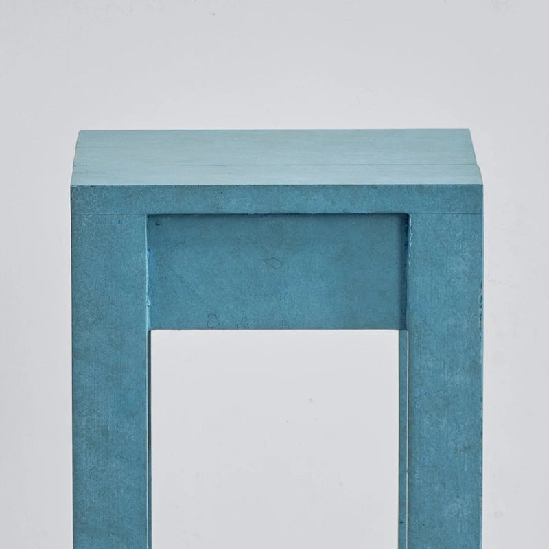 Petite table d’appoint carrée de 26 de haut, table de chevet pour chambre, à placer à côté du lit ou du canapé du salon, D11 * W10.6 * H26